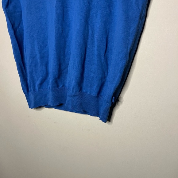 Izod Cotton Sweater Vest - Picture 3 of 8